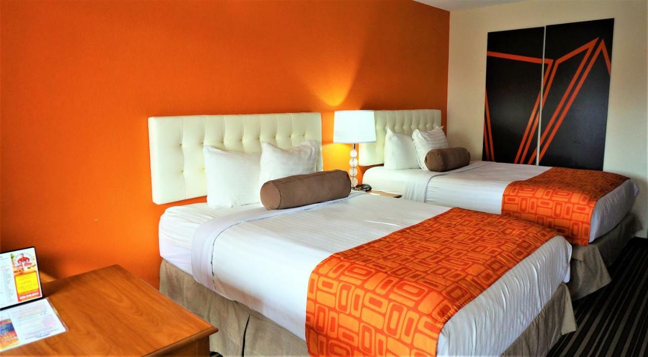 Howard Johnson By Wyndham Greensboro Near The Coliseum Luaran gambar